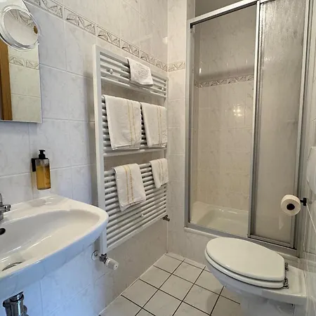 Hotel Bodeblick 3*